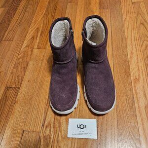 UGG Palomar Waterproof Women's Boots Plum Suede, size 8